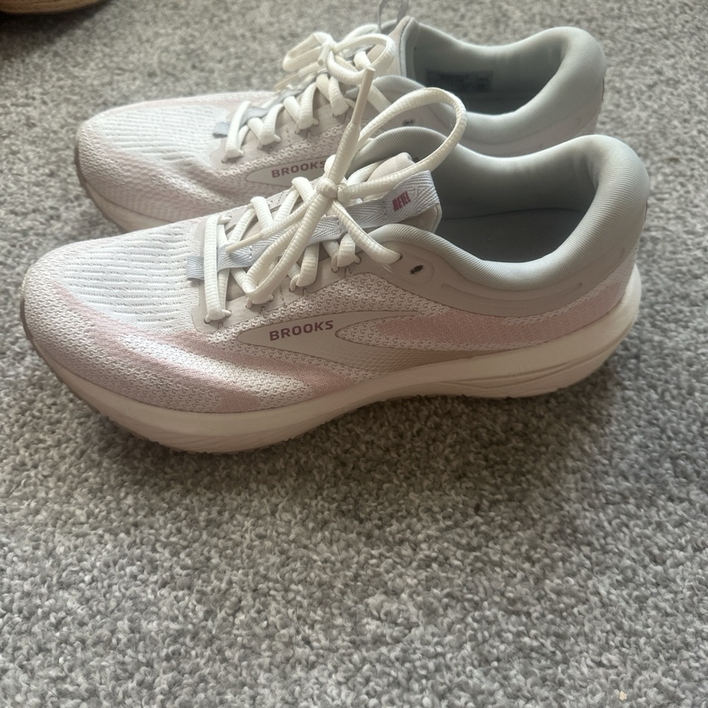 Brooks Women's White and Pink Running Shoes Revel 7
